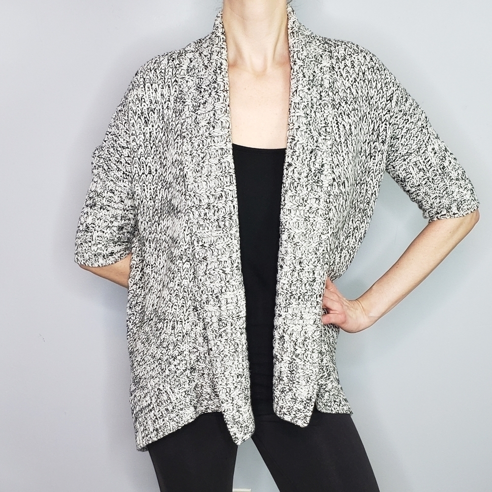 Express sweater black white stitch drape front Small
